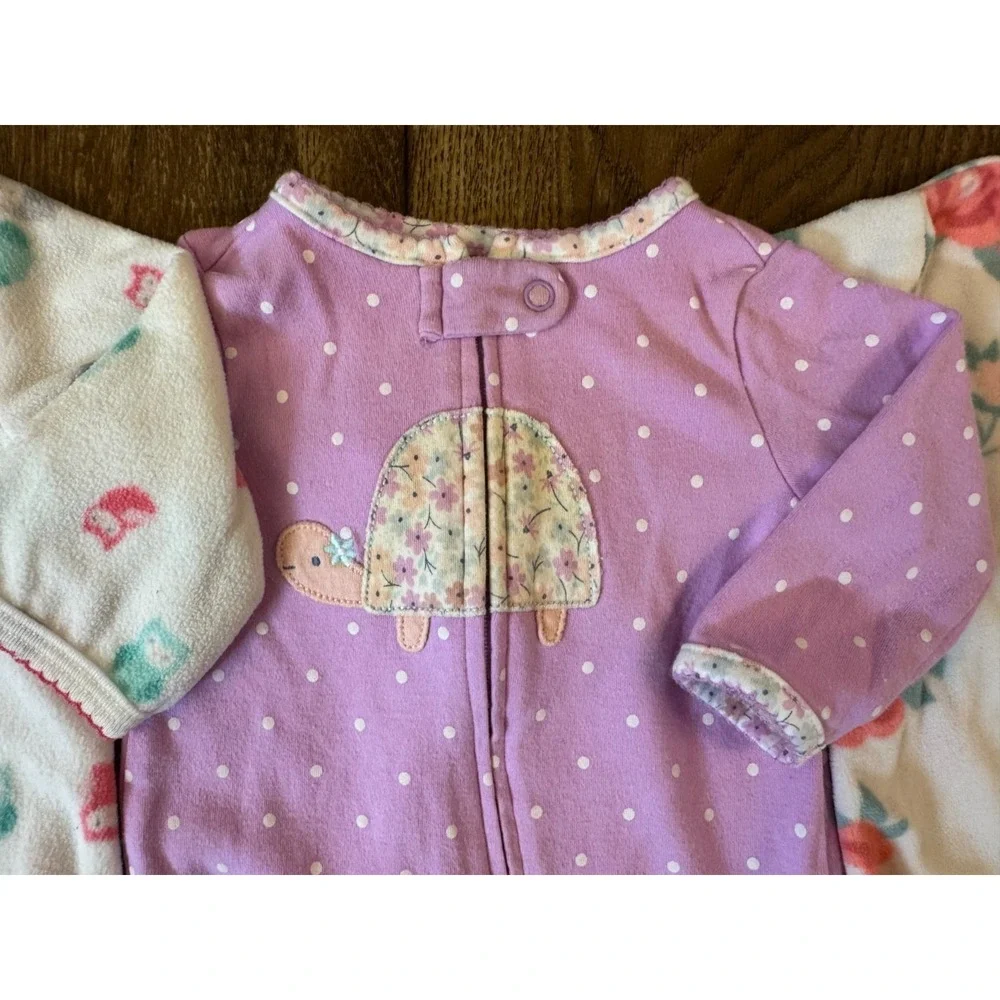 Carters Girl Sleepers 3 Months Lot Zipper Rompers Outfits Sleep‎ N Plays Pajamas